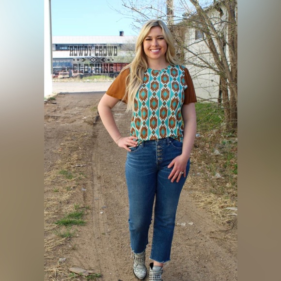 Rowdy Ranchin Top - Picture 4 of 8